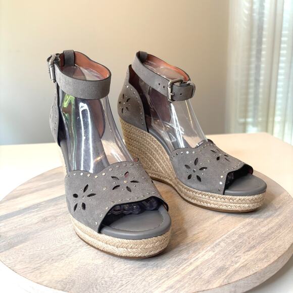 Coach Kelsi Wedge Espadrille Heathered Gray Suede Studded Sandals US Size 9.5 - Picture 2 of 12